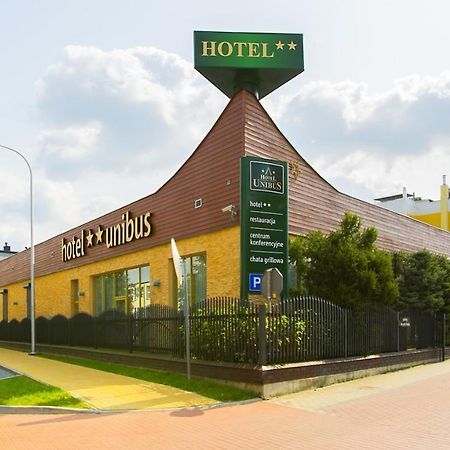 Hotel Unibus บิเอลส์ค พอดลาสกี ภายนอก รูปภาพ